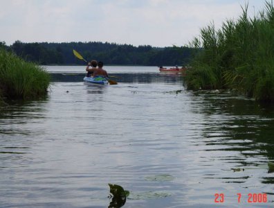 Zdjęcia z naszych spływów kajakowych - krutynia-17-07-26-07-2006-najbardziej-rozrywkowy-splyw-w-historii-firmy