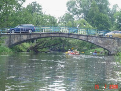 Zdjęcia z naszych spływów kajakowych - krutynia-17-07-26-07-2006-najbardziej-rozrywkowy-splyw-w-historii-firmy