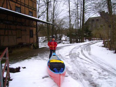 Zdjęcia z naszych spływów kajakowych - marcin-i-olaf-3-dniowy-zimowy-splyw-krutynia-z-noclegami-pod-namiotem-31-01-2007-03-02-20007